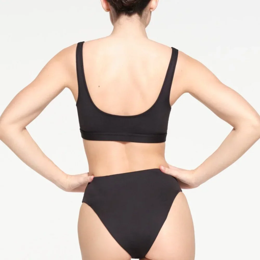 SKIMS Recycled Swim Tank Bikini Top in Onyx (Size 3X)